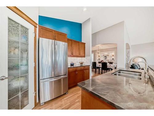 60 Brightondale Close Se, Calgary, AB - Indoor Photo Showing Kitchen With Double Sink