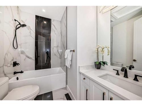 1710 29 Sw, Calgary, AB - Indoor Photo Showing Bathroom