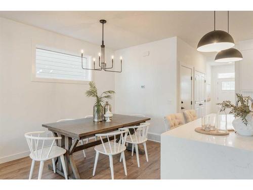 8 Royston Walk Nw, Calgary, AB - Indoor Photo Showing Dining Room