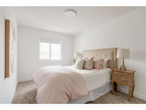 8 Royston Walk Nw, Calgary, AB - Indoor Photo Showing Bedroom