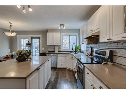 145 Arbour Crest Heights Nw, Calgary, AB - Indoor Photo Showing Kitchen