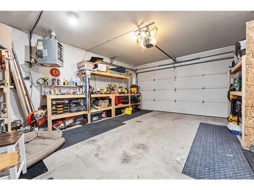 107 Tuffy'S Haven, Strathmore, AB - Indoor Photo Showing Garage