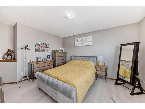 1044 Kincora Drive Nw, Calgary, AB - Indoor Photo Showing Bedroom