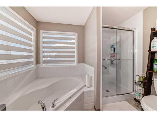 1044 Kincora Drive Nw, Calgary, AB - Indoor Photo Showing Bathroom