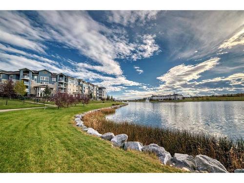 110-108 Country Village Circle Ne, Calgary, AB 