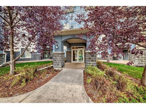 110-108 Country Village Circle Ne, Calgary, AB 