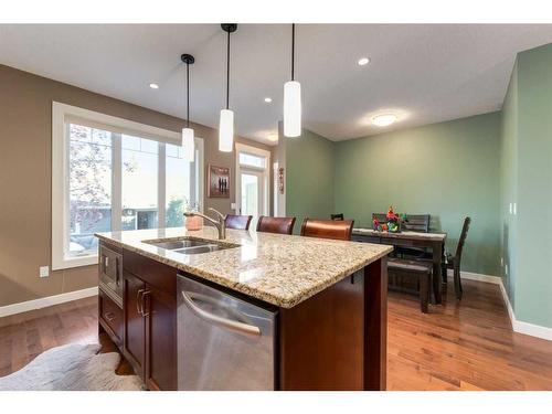 6616 Bowness Road Nw, Calgary, AB - Indoor Photo Showing Kitchen With Double Sink With Upgraded Kitchen