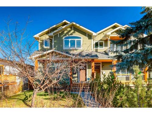 6616 Bowness Road Nw, Calgary, AB - Outdoor