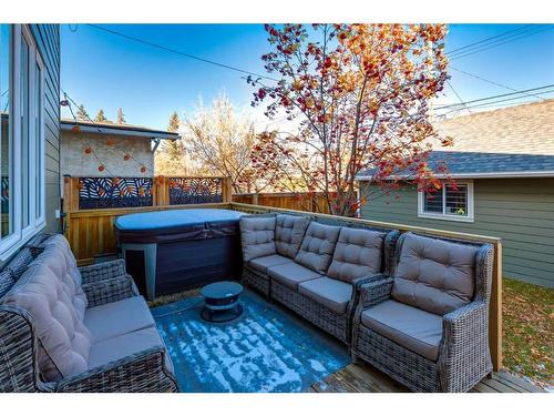 6616 Bowness Road Nw, Calgary, AB - Outdoor With Deck Patio Veranda