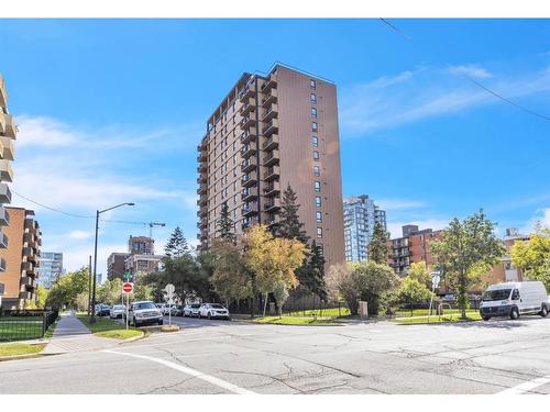 703-733 14Th Avenue Sw, Calgary, AB - Outdoor With Facade