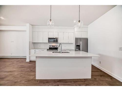 1304-60 Skyview Ranch Road Ne, Calgary, AB - Indoor Photo Showing Kitchen With Upgraded Kitchen