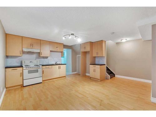 73 Martinvalley Crescent Ne, Calgary, AB - Indoor Photo Showing Kitchen