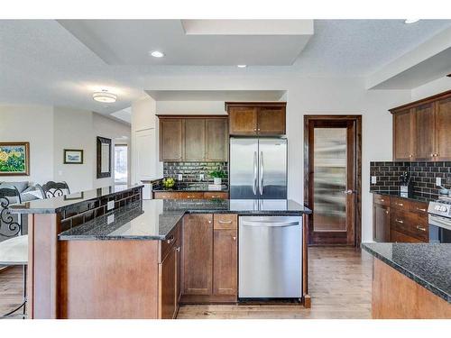 122 Cranridge Heights Se, Calgary, AB - Indoor Photo Showing Kitchen