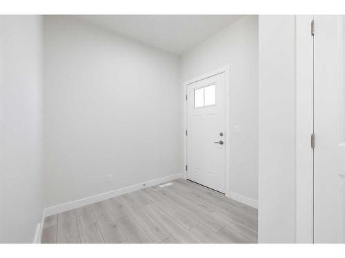 220 Sora Terrace Se, Calgary, AB - Indoor Photo Showing Other Room