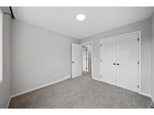 170 Dawson Harbour Rise, Chestermere, AB - Indoor Photo Showing Other Room