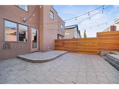 1503 37 Avenue Sw, Calgary, AB - Outdoor With Exterior