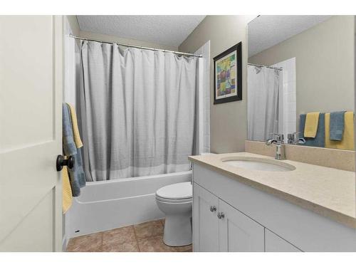 209 Hidden Creek Road Nw, Calgary, AB - Indoor Photo Showing Bathroom