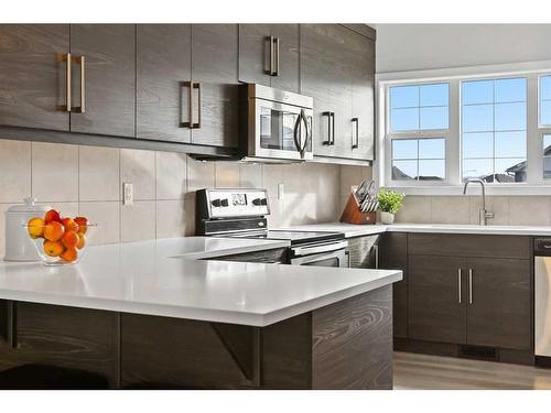 416 Nolan Hill Boulevard Nw, Calgary, AB - Indoor Photo Showing Kitchen With Upgraded Kitchen