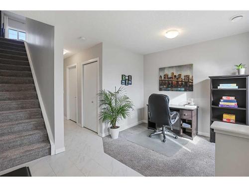 416 Nolan Hill Boulevard Nw, Calgary, AB - Indoor