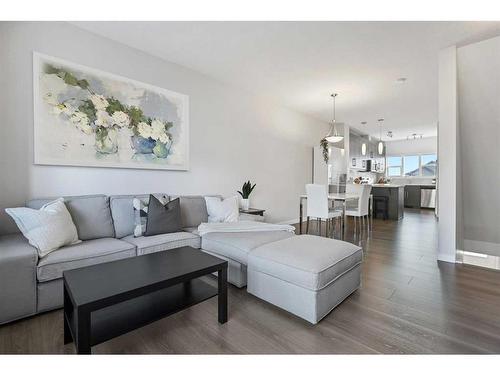 416 Nolan Hill Boulevard Nw, Calgary, AB - Indoor Photo Showing Living Room