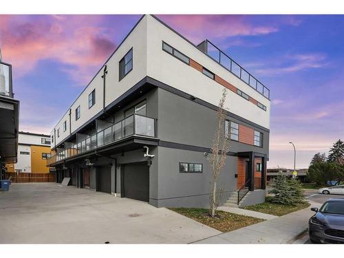 3398 8 Avenue Sw, Calgary, AB - Outdoor