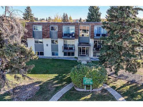 5617 60 Avenue, Red Deer, AB - Outdoor