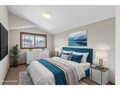 11899 Coventry Hills Way Ne, Calgary, AB - Indoor Photo Showing Bedroom