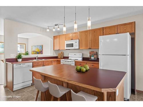 11899 Coventry Hills Way Ne, Calgary, AB - Indoor Photo Showing Kitchen