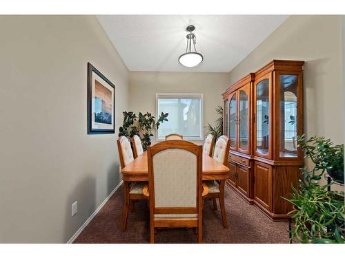 78 Brightonwoods Grove Se, Calgary, AB - Indoor Photo Showing Dining Room