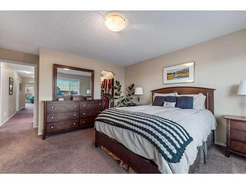 78 Brightonwoods Grove Se, Calgary, AB - Indoor Photo Showing Bedroom