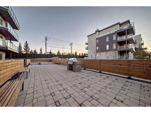 109-150 Shawnee Square Sw, Calgary, AB - Outdoor