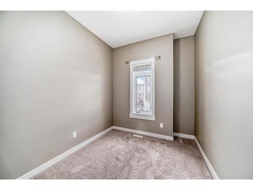 7 Skyview Point Link, Calgary, AB - Indoor Photo Showing Other Room