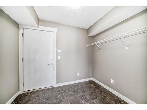 7 Skyview Point Link, Calgary, AB - Indoor Photo Showing Other Room