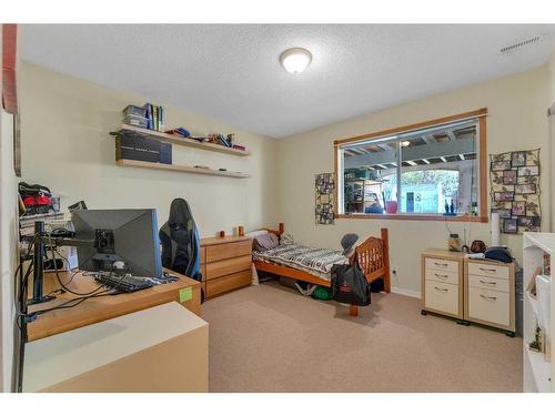 652 East Chestermere Drive, Chestermere, AB - Indoor