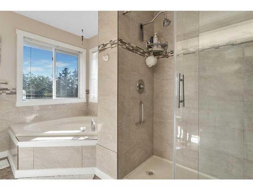 652 East Chestermere Drive, Chestermere, AB - Indoor Photo Showing Bathroom