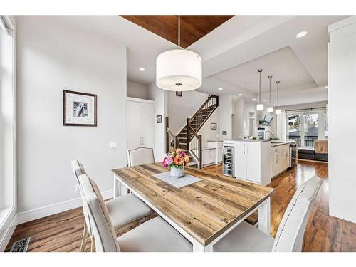 3327 44 Street Sw, Calgary, AB - Indoor Photo Showing Dining Room