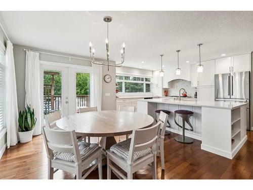 2720 Richmond Road Sw, Calgary, AB - Indoor Photo Showing Dining Room