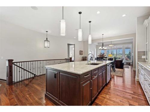 121 Spring Water Close, Heritage Pointe, AB - Indoor Photo Showing Kitchen With Upgraded Kitchen