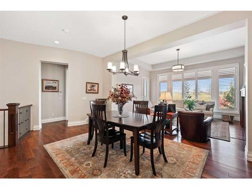 121 Spring Water Close, Heritage Pointe, AB - Indoor Photo Showing Dining Room