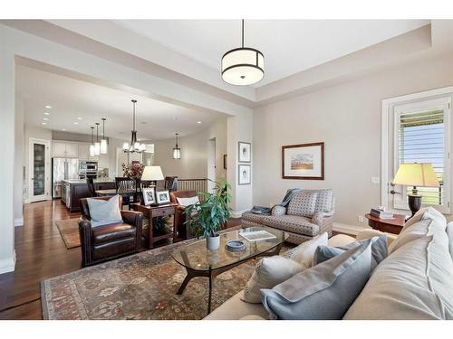 121 Spring Water Close, Heritage Pointe, AB - Indoor Photo Showing Living Room