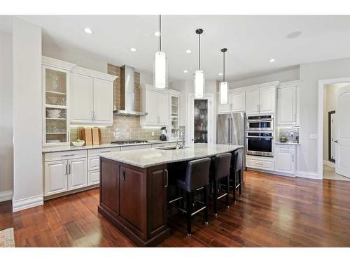 121 Spring Water Close, Heritage Pointe, AB - Indoor Photo Showing Kitchen With Upgraded Kitchen