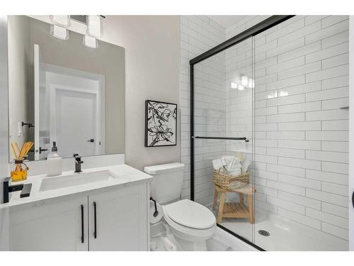 323 Homestead Drive Ne, Calgary, AB - Indoor Photo Showing Bathroom