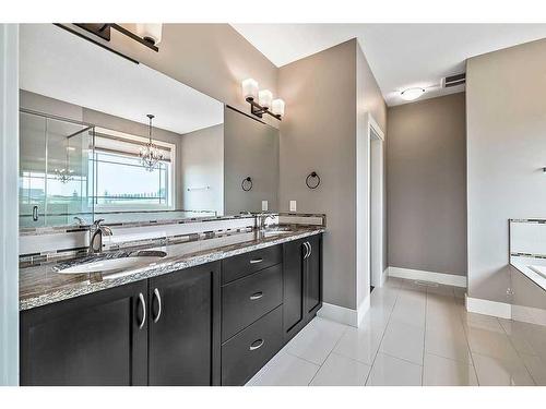 349050 Tamarack Drive East, Rural Foothills County, AB - Indoor Photo Showing Bathroom