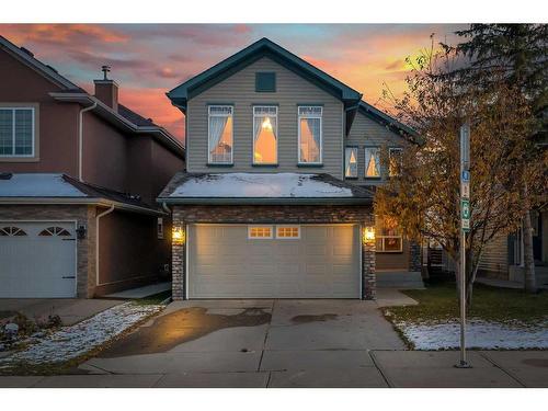 15 Saddletree Drive Ne, Calgary, AB - Outdoor