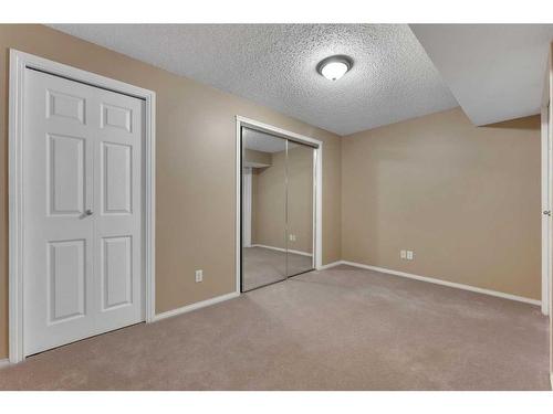 15 Saddletree Drive Ne, Calgary, AB - Indoor Photo Showing Other Room