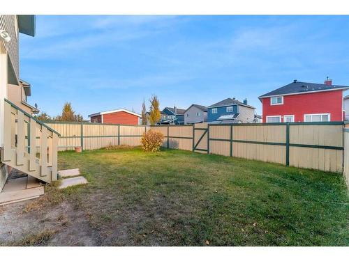 15 Saddletree Drive Ne, Calgary, AB - Outdoor