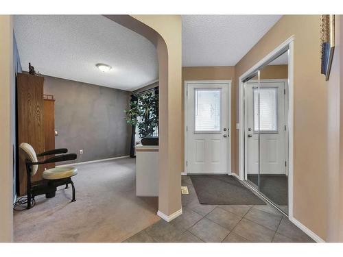 15 Saddletree Drive Ne, Calgary, AB - Indoor Photo Showing Other Room