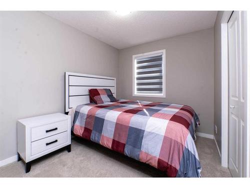 325 Skyview Springs Gardens Ne, Calgary, AB - Indoor Photo Showing Bedroom