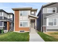 64 Corner Glen Link NE Calgary, AB T3N 2L4