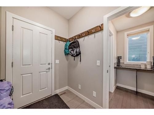 91 Sunset Park, Cochrane, AB - Indoor Photo Showing Other Room